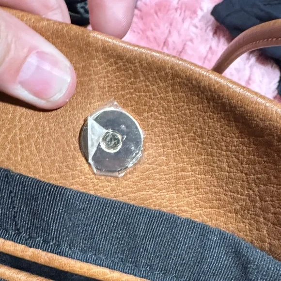 Tan Bucket Bag with Tassel - Picture 5 of 6